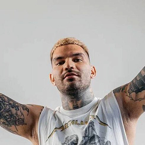 Тони Селезнев